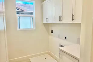 413 Belair Walk, Ventura, CA 93004 - Photo 13