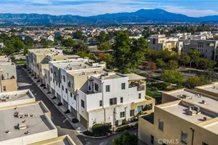 269 Magnet, Irvine, CA 92618 - Photo 49