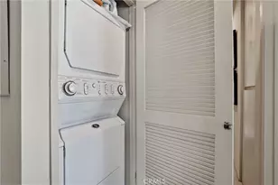 75 Corsica Dr, Newport Beach, CA 92660 - Photo 15