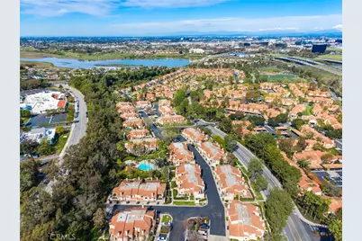 75 Corsica Drive, Newport Beach, CA 92660 - Photo 23