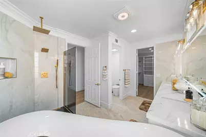 304 Goldenwest Street, Huntington Beach, CA 92648 - Photo 43