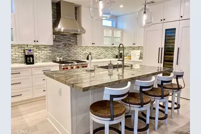 203 Sapphire, Newport Beach, CA 92662 - Photo 7