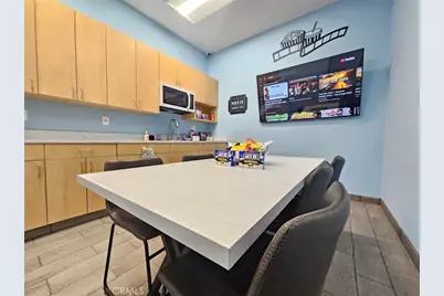 18224 Parthenia, Northridge, CA 91325 - Photo 5