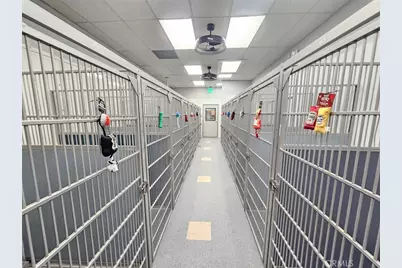 18224 Parthenia, Northridge, CA 91325 - Photo 11