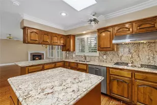 1370 Oak St, Redlands, CA 92373 - Photo 21