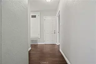 6030 Alviso Ave, Los Angeles, CA 90043 - Photo 17