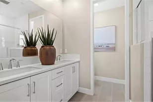 916 Chinon, Irvine, CA 92618 - Photo 15