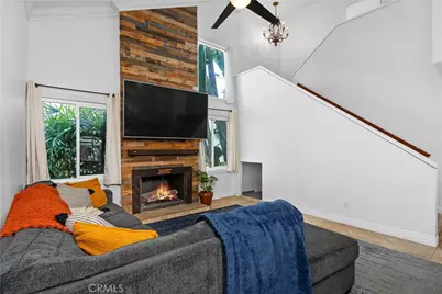 27585 Starrise, San Juan Capistrano, CA 92675 - Photo 3