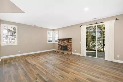 8 Luzern, Mission Viejo, CA 92692 - Photo 9