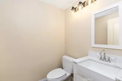 8 Luzern, Mission Viejo, CA 92692 - Photo 25