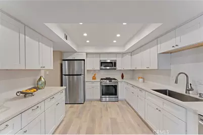 21 Queens Wreath, Irvine, CA 92612 - Photo 15