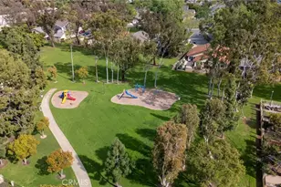 21 Queens Wreath, Irvine, CA 92612 - Photo 49