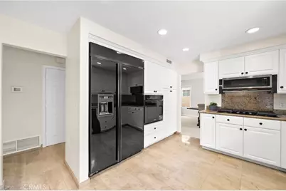 18817 Tomahawk Street, Fountain Valley, CA 92708 - Photo 13