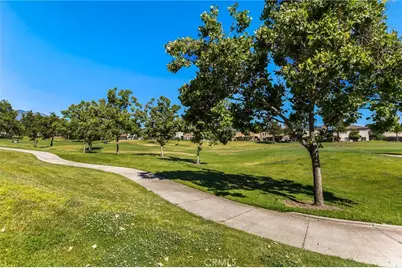 34333 Forest Oaks, Yucaipa, CA 92399 - Photo 29