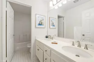 50 Linhaven, Irvine, CA 92602 - Photo 29