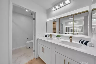 17322 Rosewood, Irvine, CA 92612 - Photo 23