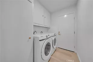 17322 Rosewood, Irvine, CA 92612 - Photo 31