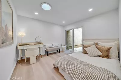 17322 Rosewood, Irvine, CA 92612 - Photo 27