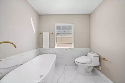 33 Mann Street, Irvine, CA 92612 - Photo 27