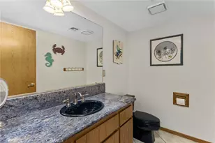 28450 Live Oak Canyon Rd, Redlands, CA 92373 - Photo 13