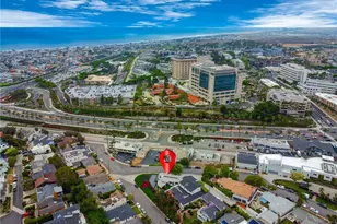 300 Holmwood Dr, Newport Beach, CA 92663 - Photo 23