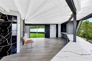 300 Holmwood Dr, Newport Beach, CA 92663 - Photo 21