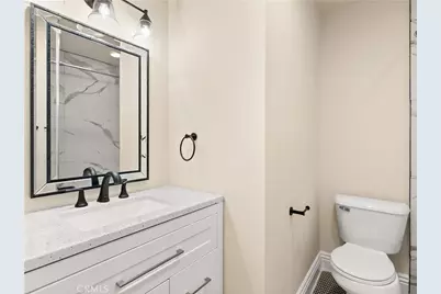 19905 Keswick, Huntington Beach, CA 92646 - Photo 23