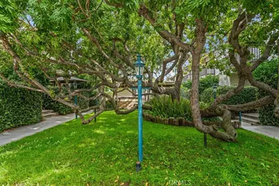 4218 Troost #20, Studio City, CA 91604 - Photo 31