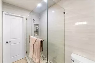 6600 6600 Warner, Huntington Beach, CA 92647 - Photo 29