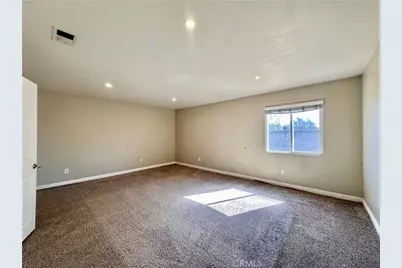14207 Woodland Drive, Fontana, CA 92337 - Photo 21