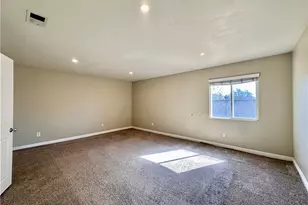 14207 Woodland Dr, Fontana, CA 92337 - Photo 21