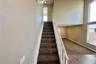 14207 Woodland Dr, Fontana, CA 92337 - Photo 7