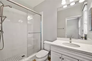 54 Talisman, Irvine, CA 92620 - Photo 17