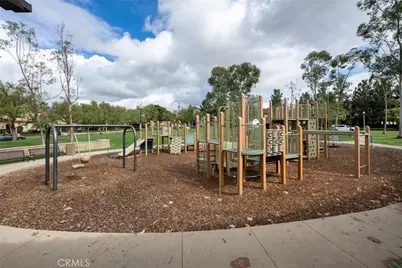 54 Talisman, Irvine, CA 92620 - Photo 27