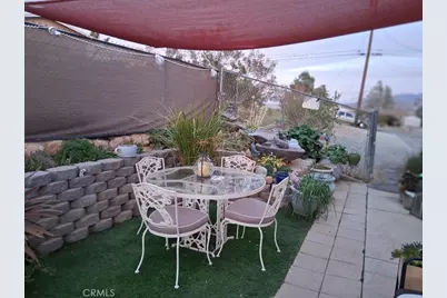 18778 Valencia, Hesperia, CA 92345 - Photo 35