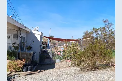 18778 Valencia, Hesperia, CA 92345 - Photo 53