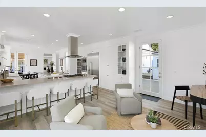 21 Lochmoor, Newport Beach, CA 92660 - Photo 9