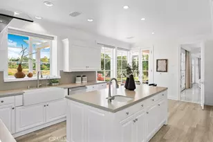 21 Lochmoor, Newport Beach, CA 92660 - Photo 7