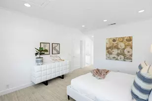 21 Lochmoor, Newport Beach, CA 92660 - Photo 33