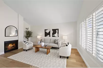 18721 Applewood Cir, Huntington Beach, CA 92646 - Photo 3