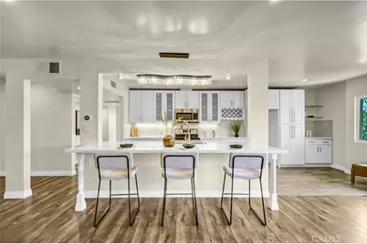 5412 Lindley Avenue #325, Encino, CA 91316 - Photo 9