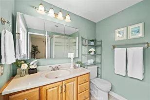 17602 Cortner Ave, Cerritos, CA 90703 - Photo 23