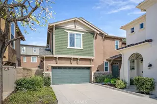 328 Flyers Ln, Tustin, CA 92782 - Photo 19