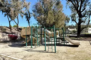 31952 La Subida, Rancho Santa Margarita, CA 92679 - Photo 23