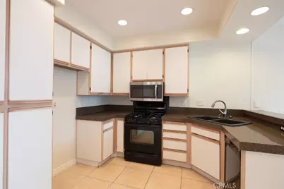 28372 Boulder, Lake Forest, CA 92679 - Photo 5