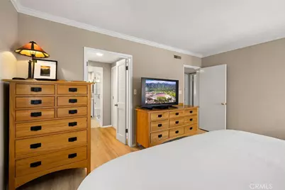 950 S Orange Grove, Pasadena, CA 91105 - Photo 13