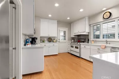 950 S Orange Grove, Pasadena, CA 91105 - Photo 11