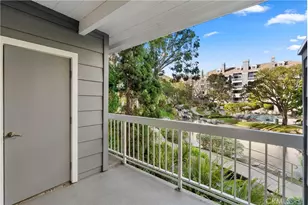 20371 Bluffside Cir, Huntington Beach, CA 92646 - Photo 21