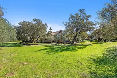 1239 Rainbow Valley Boulevard, Fallbrook, CA 92028 - Photo 5