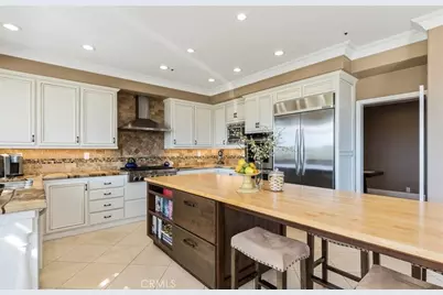 14 Dover, Rancho Santa Margarita, CA 92679 - Photo 9